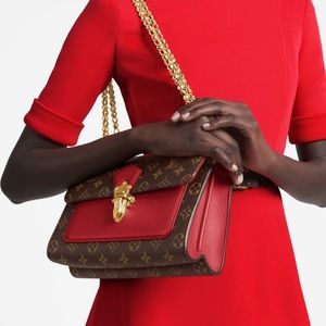 New Louis Vuitton Victoire monogram shoulder bag. red & brown purse, gold chain.